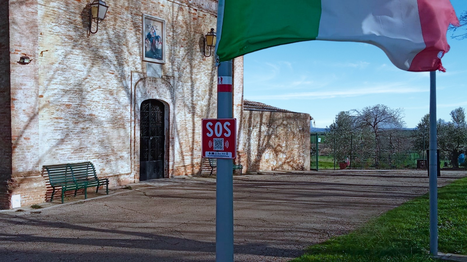 SOS24H Foto di una zona di San Paolo di Civitate - Chiesa di Belmonte